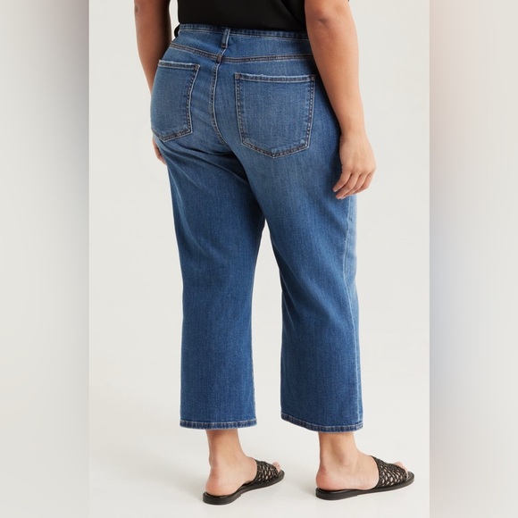 Celebrity Pink Women's Blue Crop Jeans - Picture 2 of 5